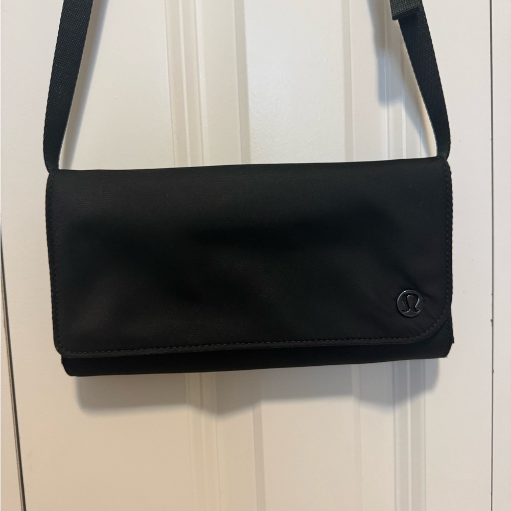 🖤Lulu Minimalist Messenger Bag